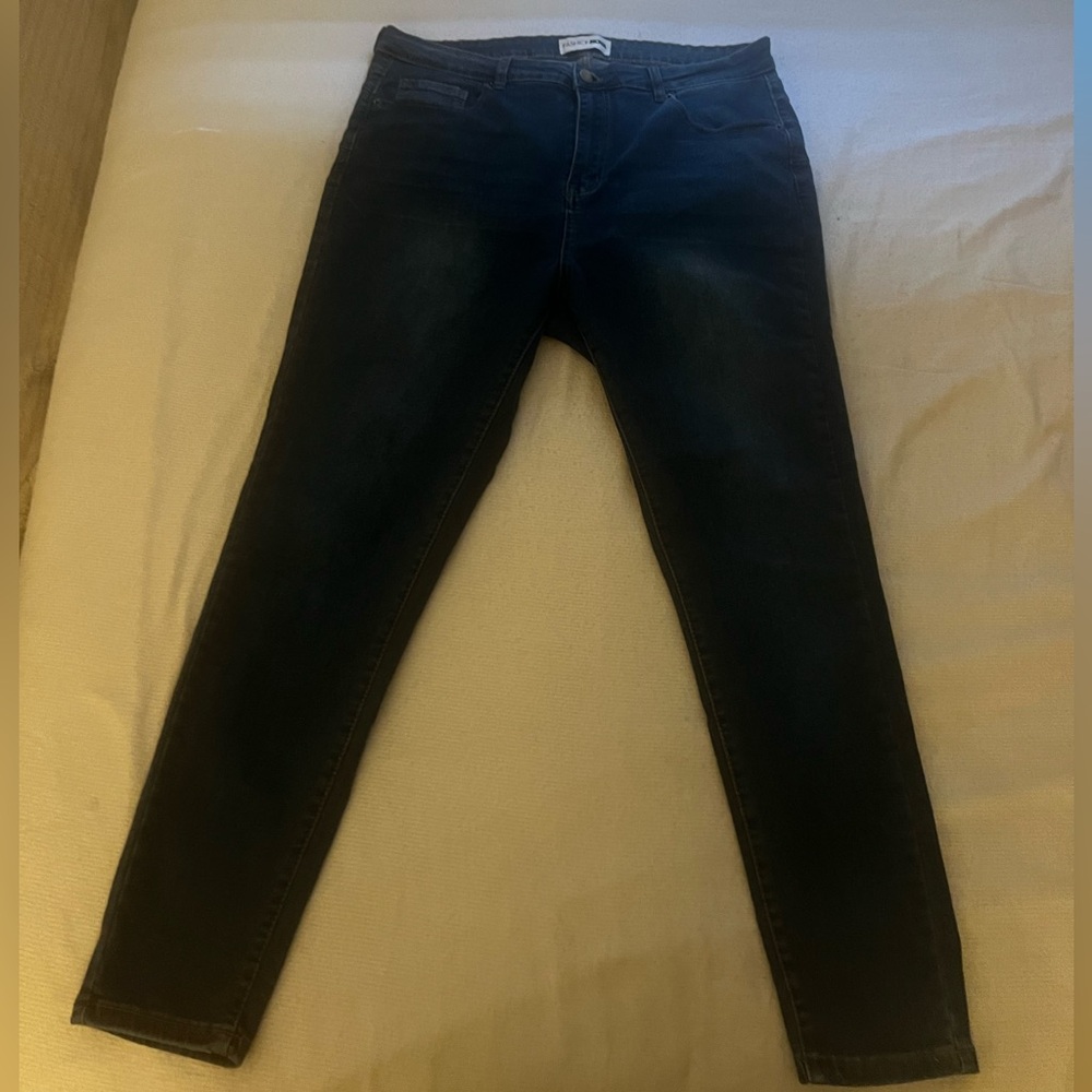 Skinny jeans